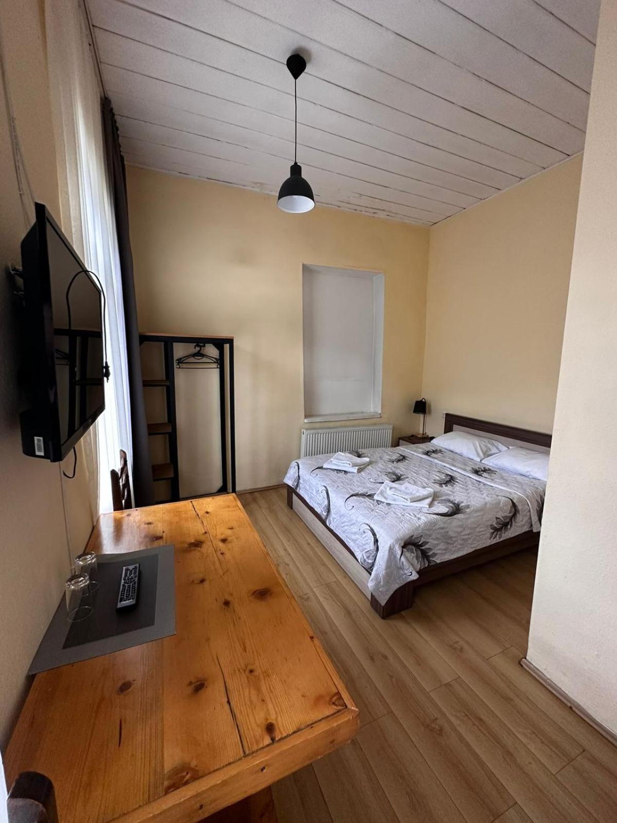 Villa Mestia Hotel Εξωτερικό φωτογραφία